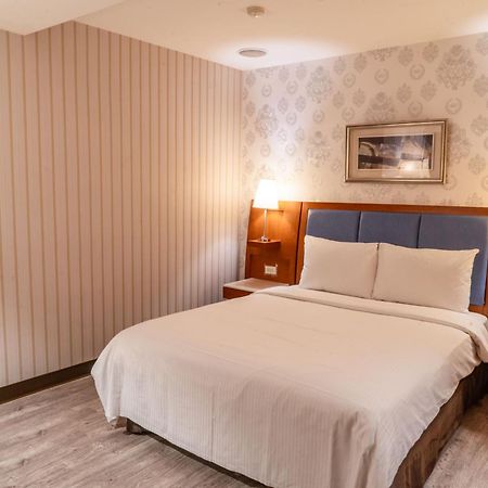 טאיפיי Elegance Hotel מראה חיצוני תמונה