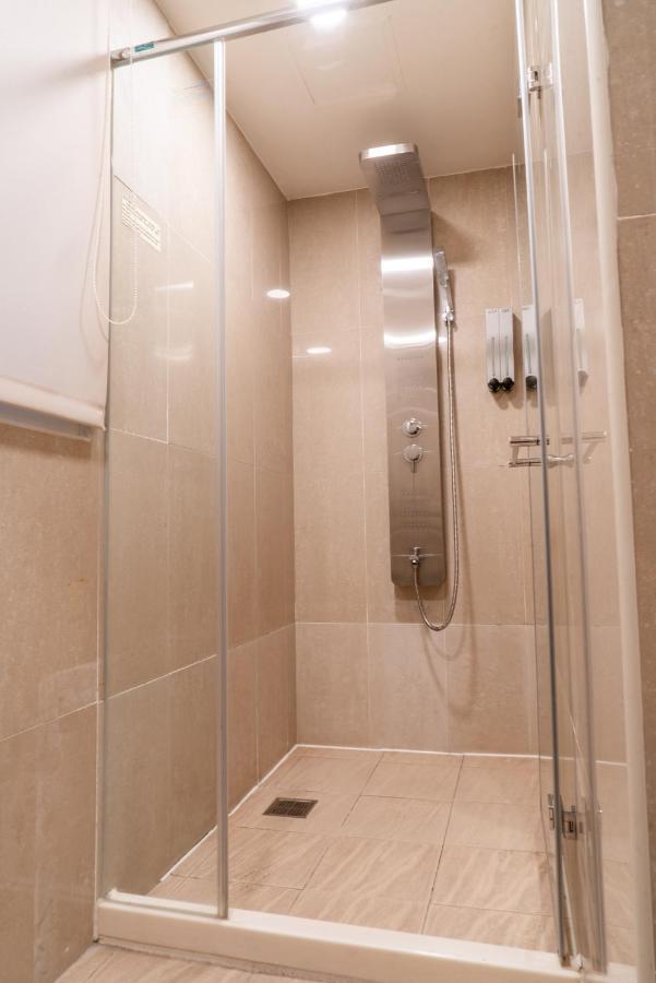 טאיפיי Elegance Hotel מראה חיצוני תמונה