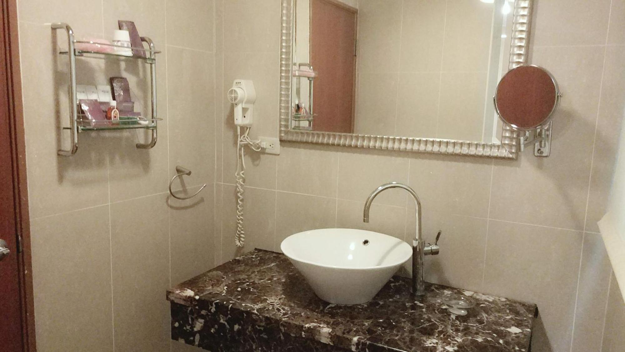 טאיפיי Elegance Hotel מראה חיצוני תמונה