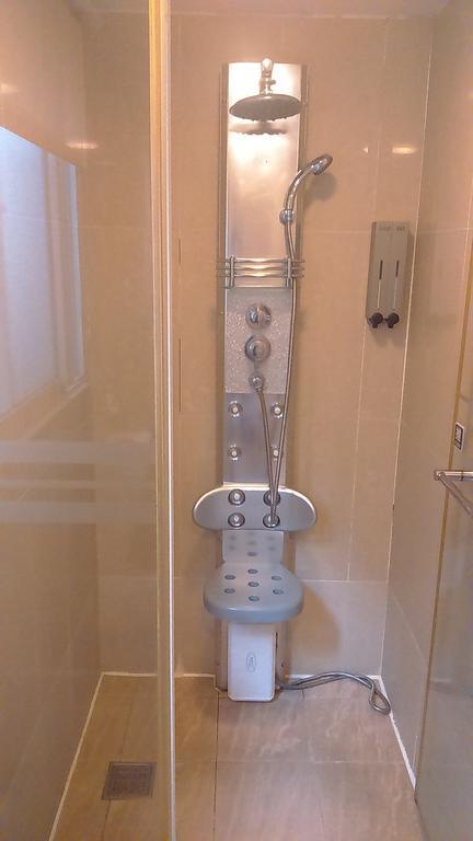 טאיפיי Elegance Hotel מראה חיצוני תמונה